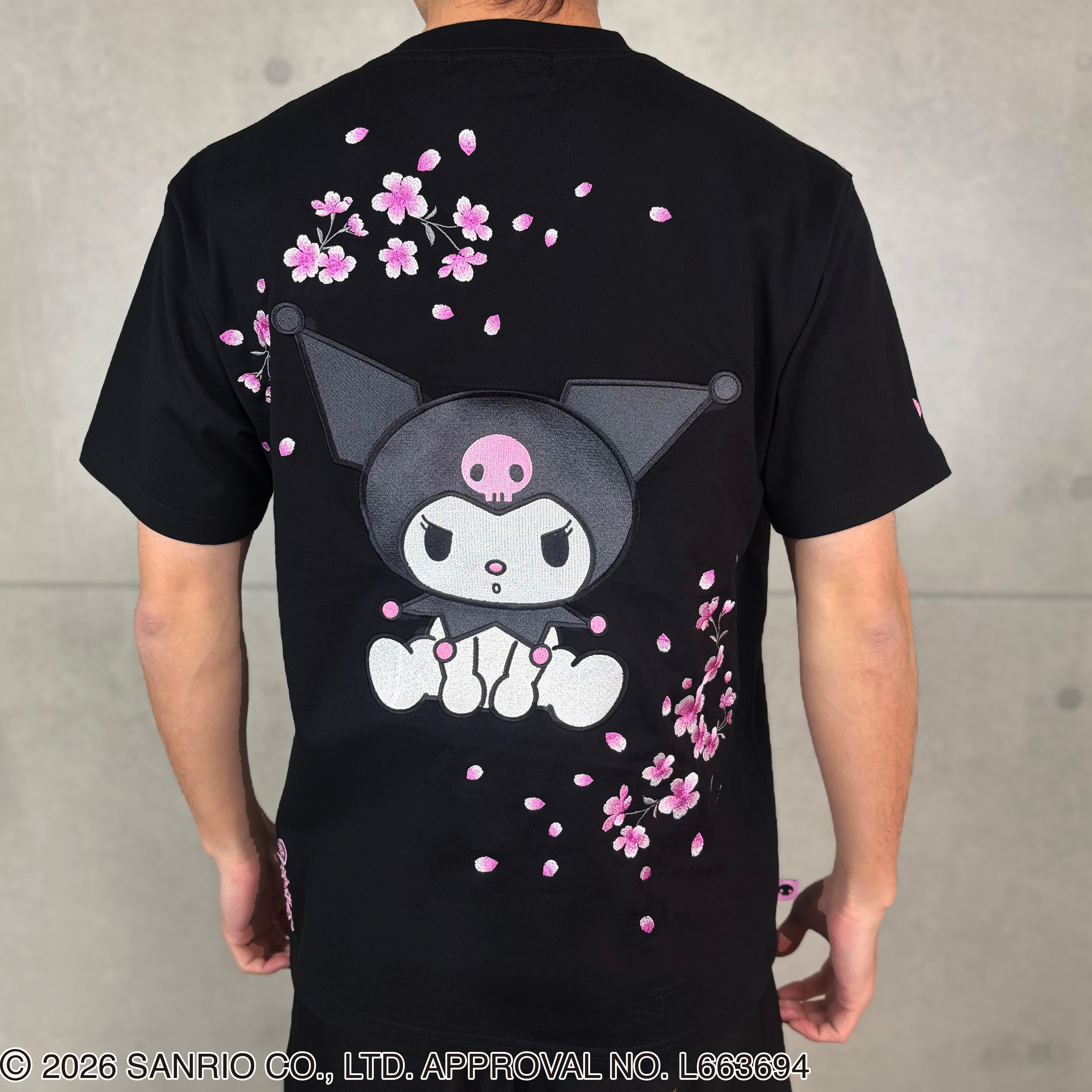 予約品【4月末頃までにお届け予定】絡繰魂 KUROMI SAKURA TEE 262090