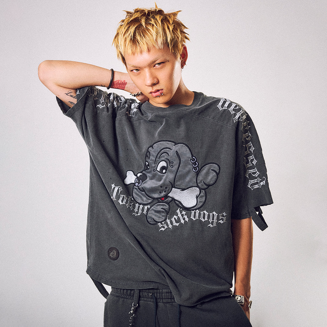 予約品【7月末頃までにお届け予定】闇に還りしTシャツ 162080